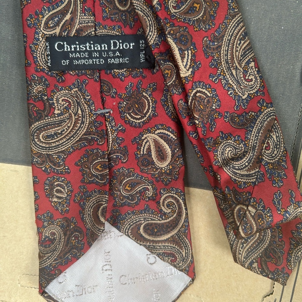 Vintage Dior Burgundy Paisley Men's Tie